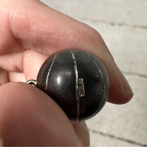 Vintage 1943 Champions Basketball Sterling Charm - Picture 3 of 5